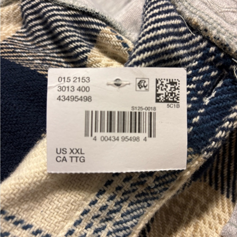 American Eagle Outfitters Blue and Cream Plaid Shirt Jacket - Picture 3 of 3